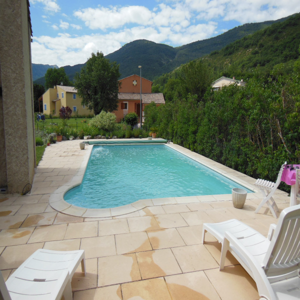 Offres de vente Maison Senez 04330