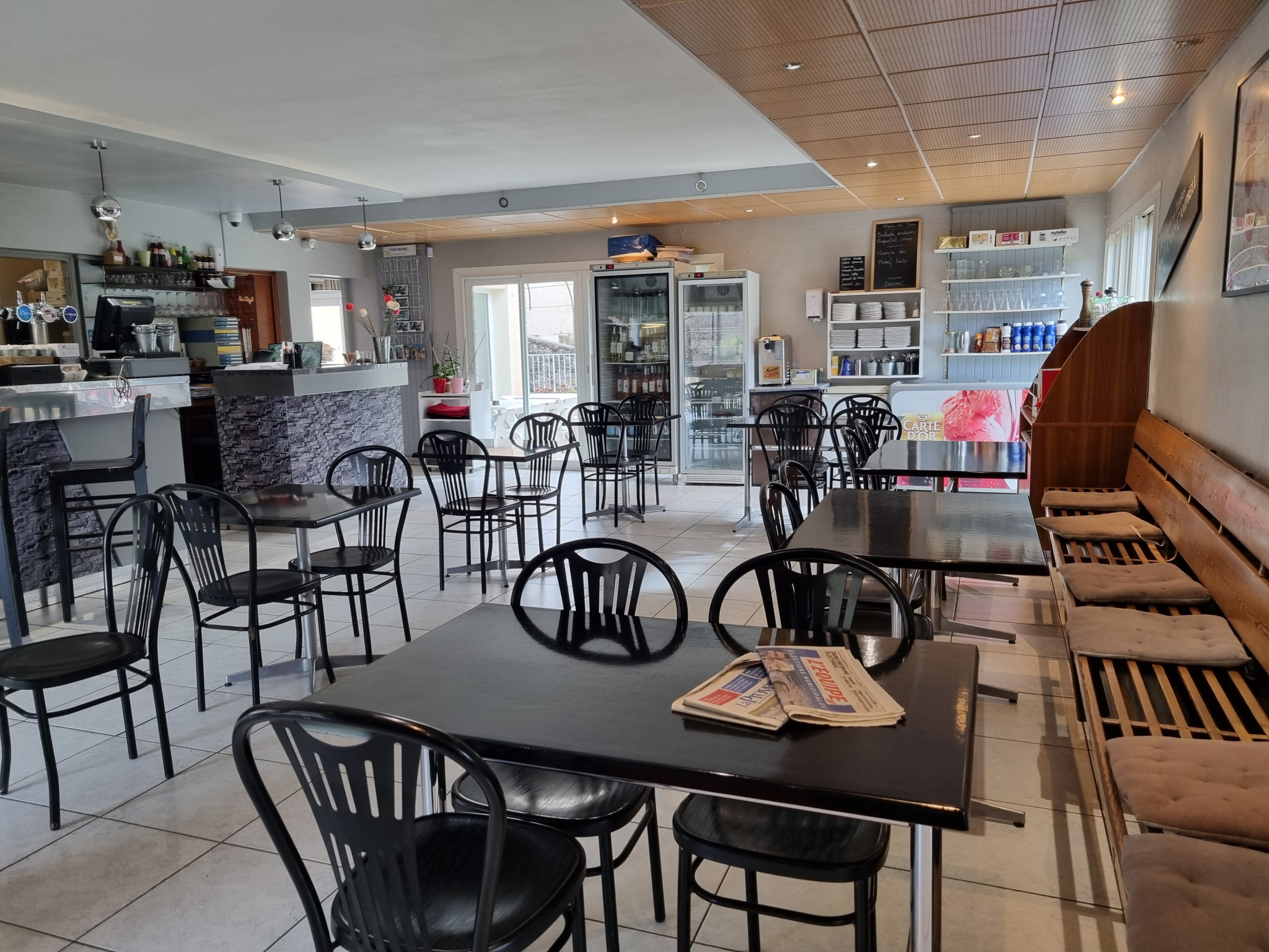 Image_6, Murs et fonds de commerce, Saint-Julien-du-Verdon, ref :2300-2301-26