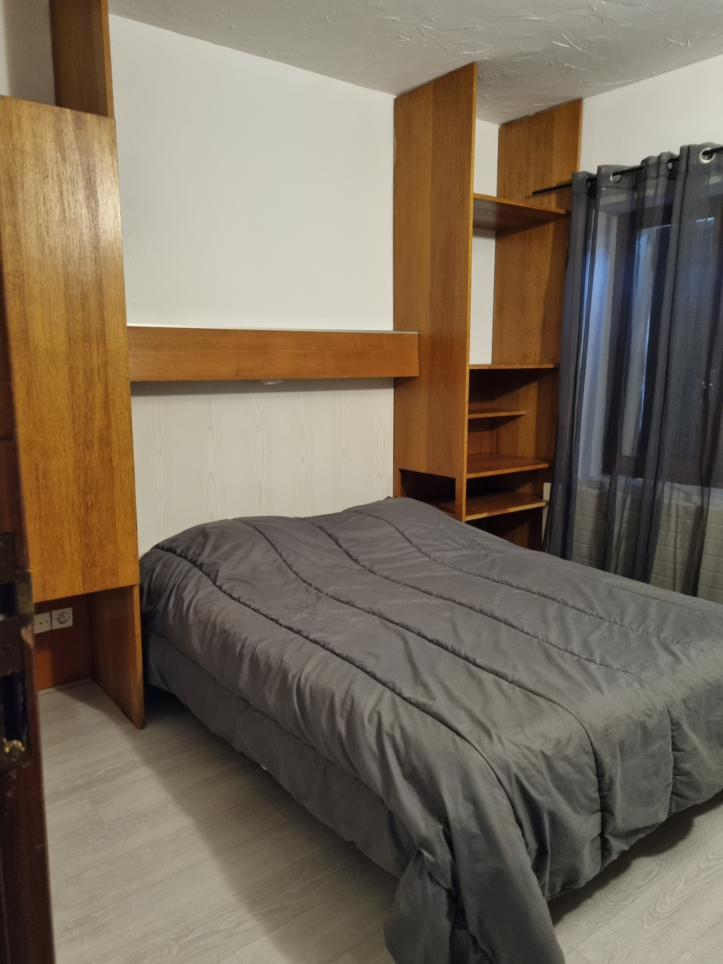 Image_31, Murs et fonds de commerce, Saint-Julien-du-Verdon, ref :2300-2301-26