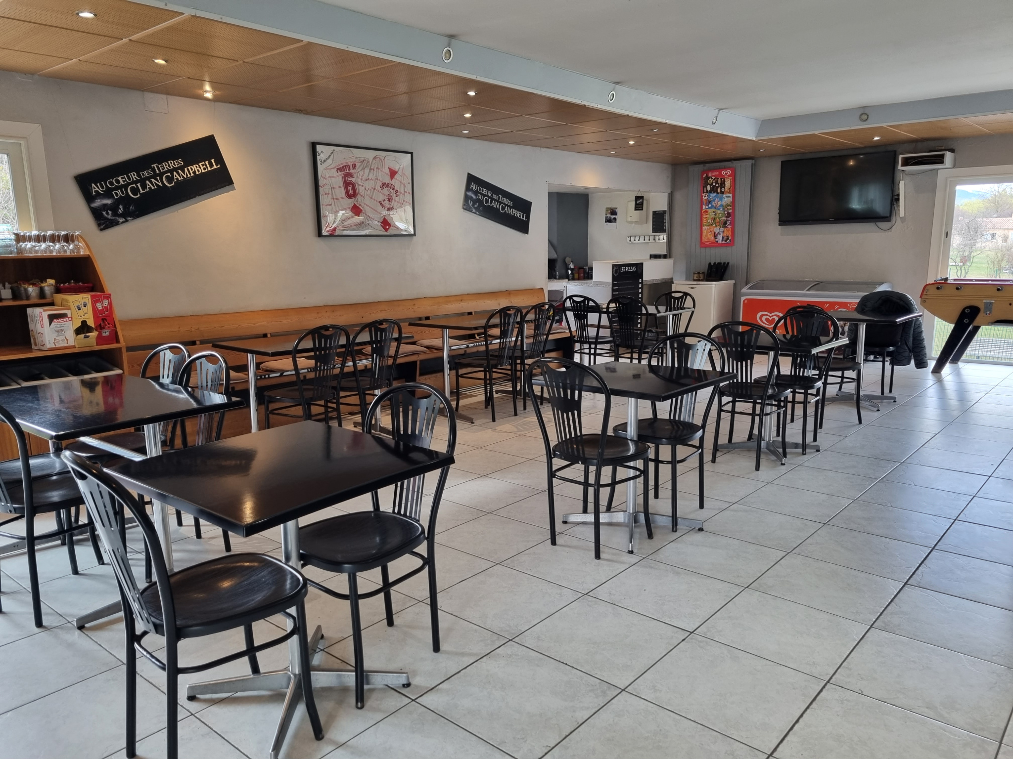 Image_10, Murs et fonds de commerce, Saint-Julien-du-Verdon, ref :2300-2301-26