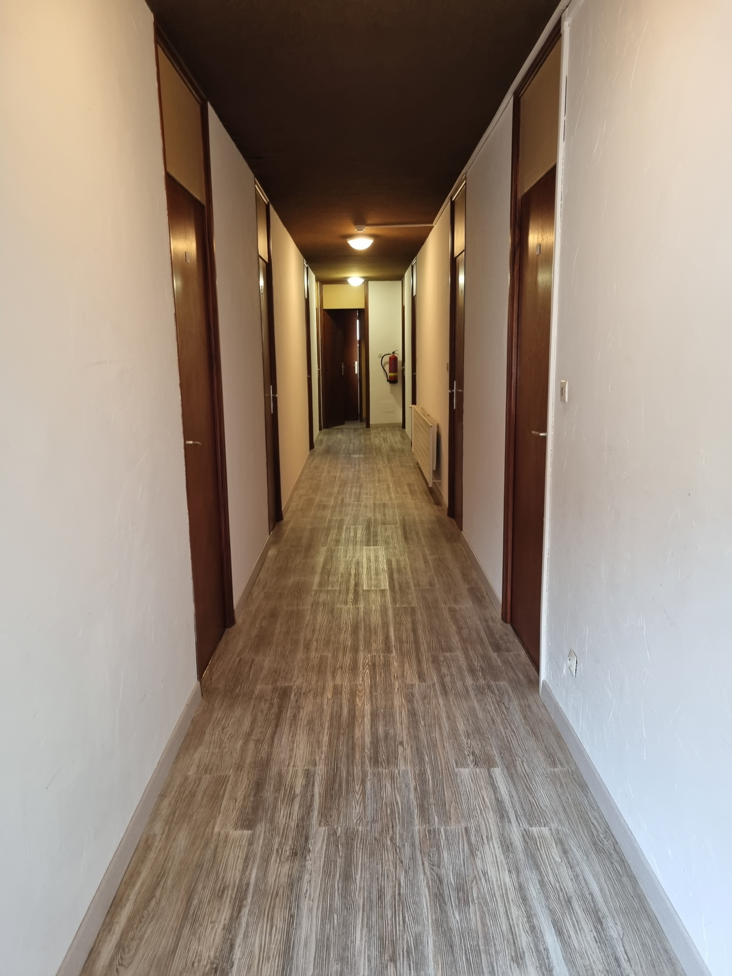 Image_30, Murs et fonds de commerce, Saint-Julien-du-Verdon, ref :2300-2301-26