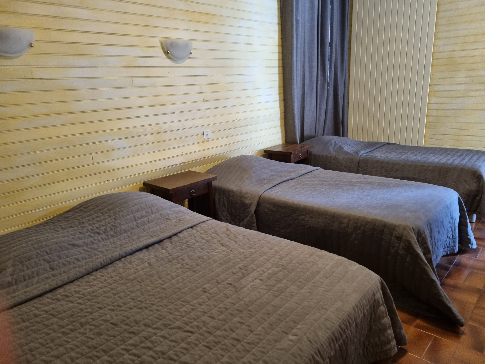 Image_29, Murs et fonds de commerce, Saint-Julien-du-Verdon, ref :2300-2301-26