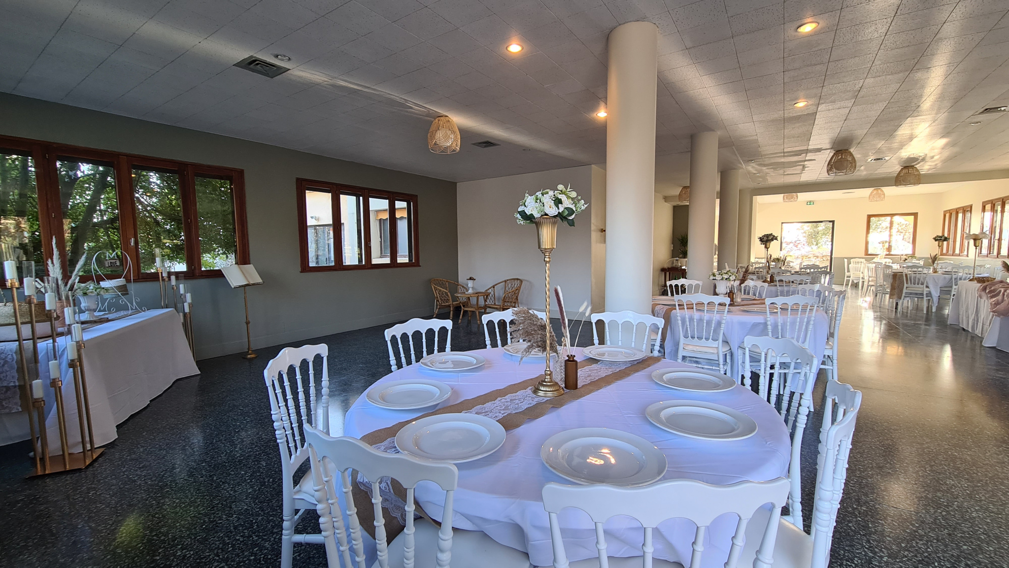 Image_10, Murs et fonds de commerce, Forcalquier, ref :2298-2299-26