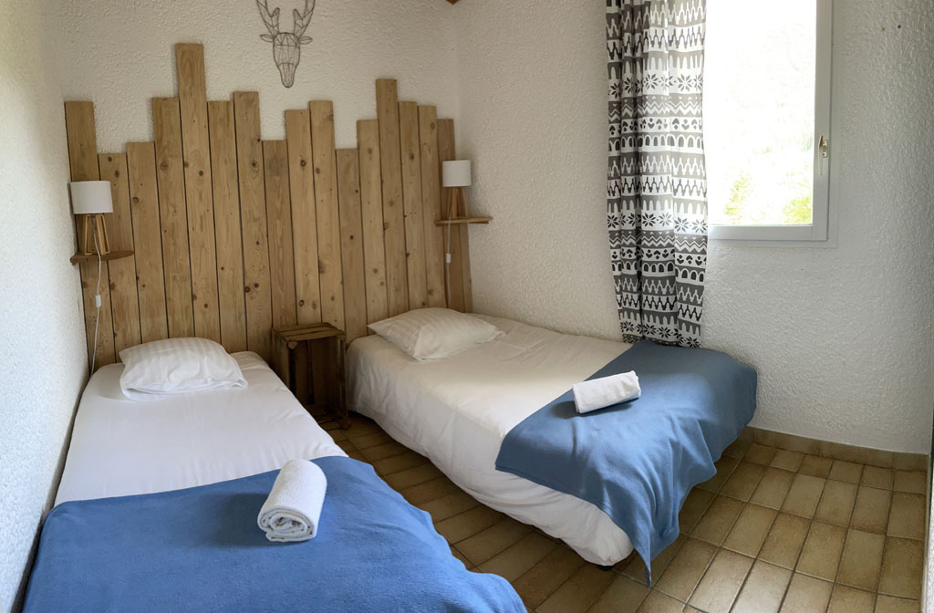 Image_18, Propriete, Sisteron, ref :2232-2233-2234-25