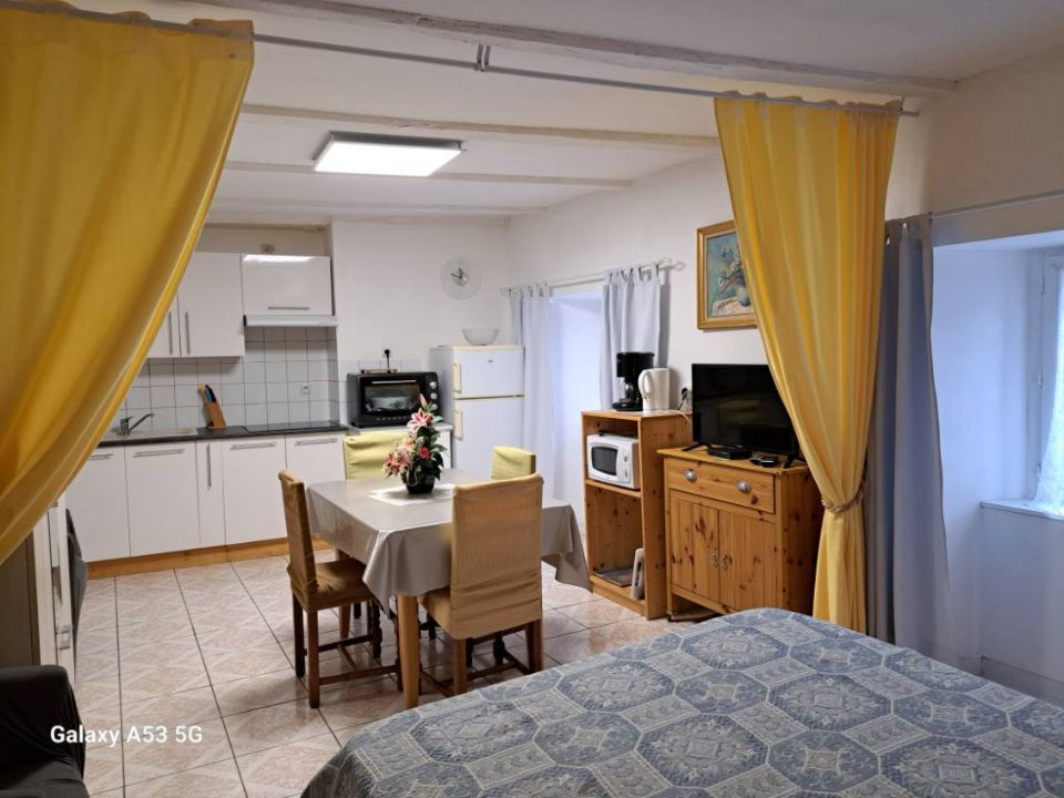 Image_5, Appartement, Laval-d'Aurelle, ref :2378-26