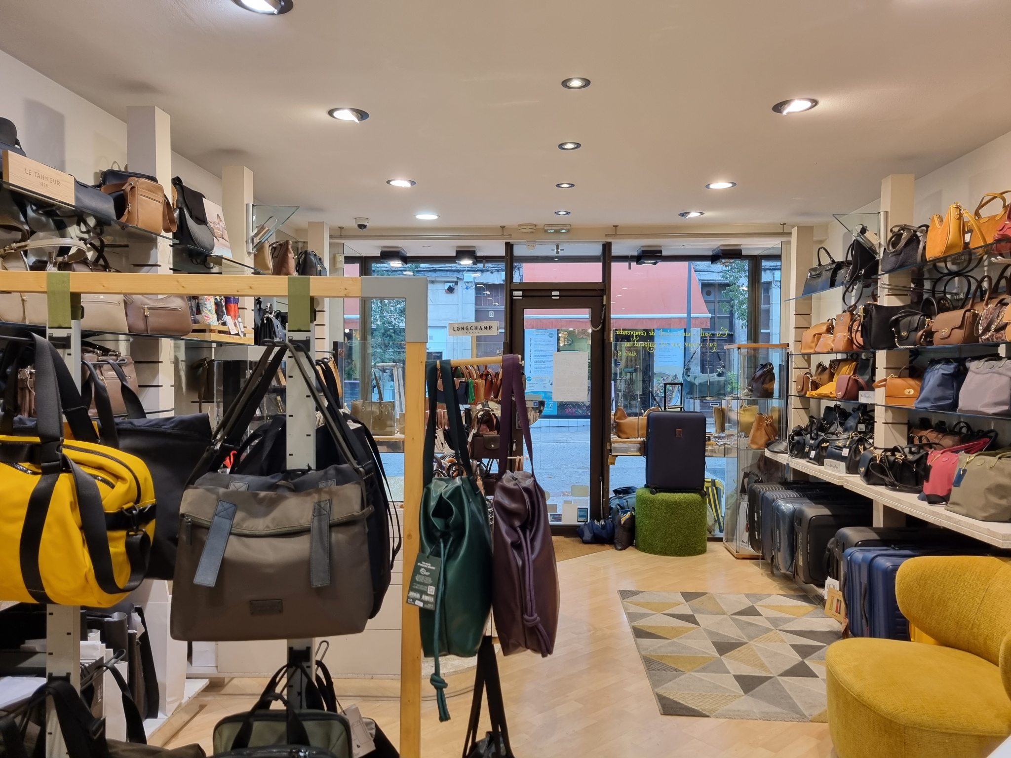 Image_4, Fonds de commerce, Manosque, ref :2231-25