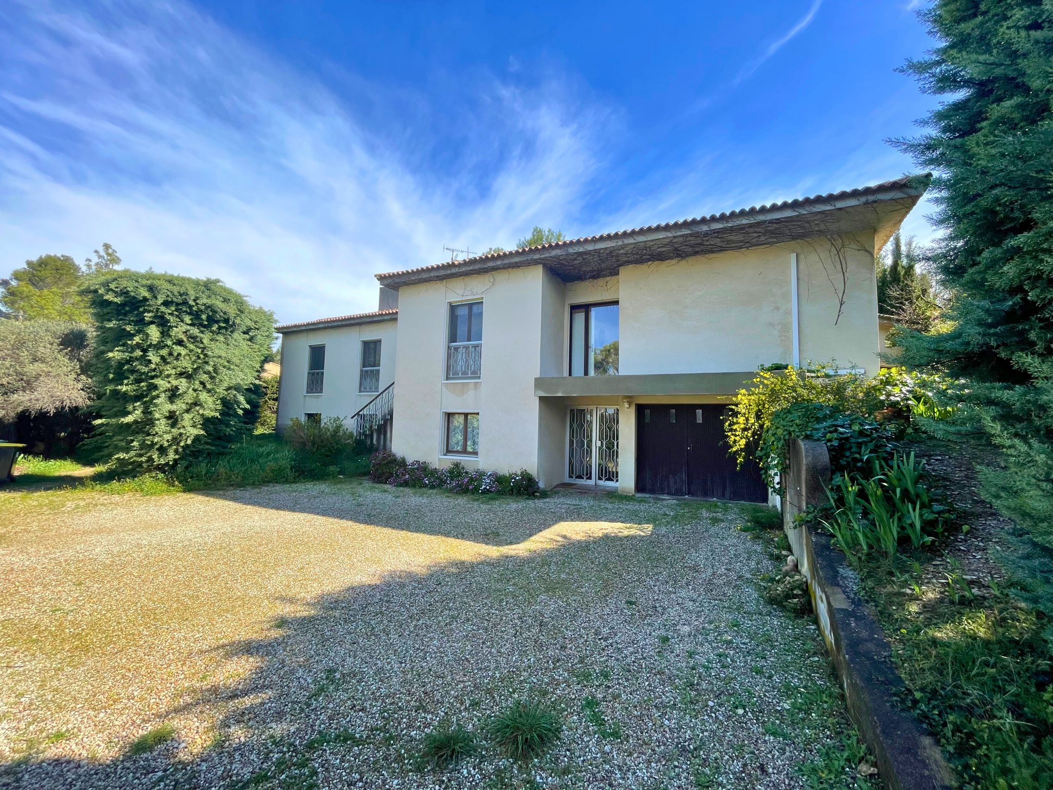 Vente Maison 294m² 8 Pièces à Arles (13200) - Mg Immobilier