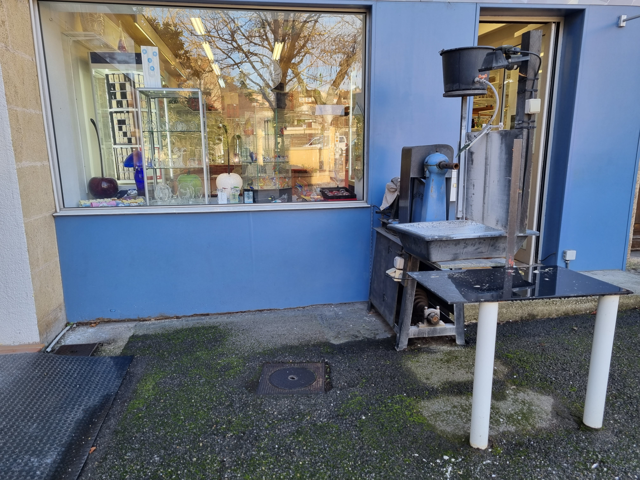 Image_11, Fonds de commerce, Gréoux-les-Bains, ref :2275-26