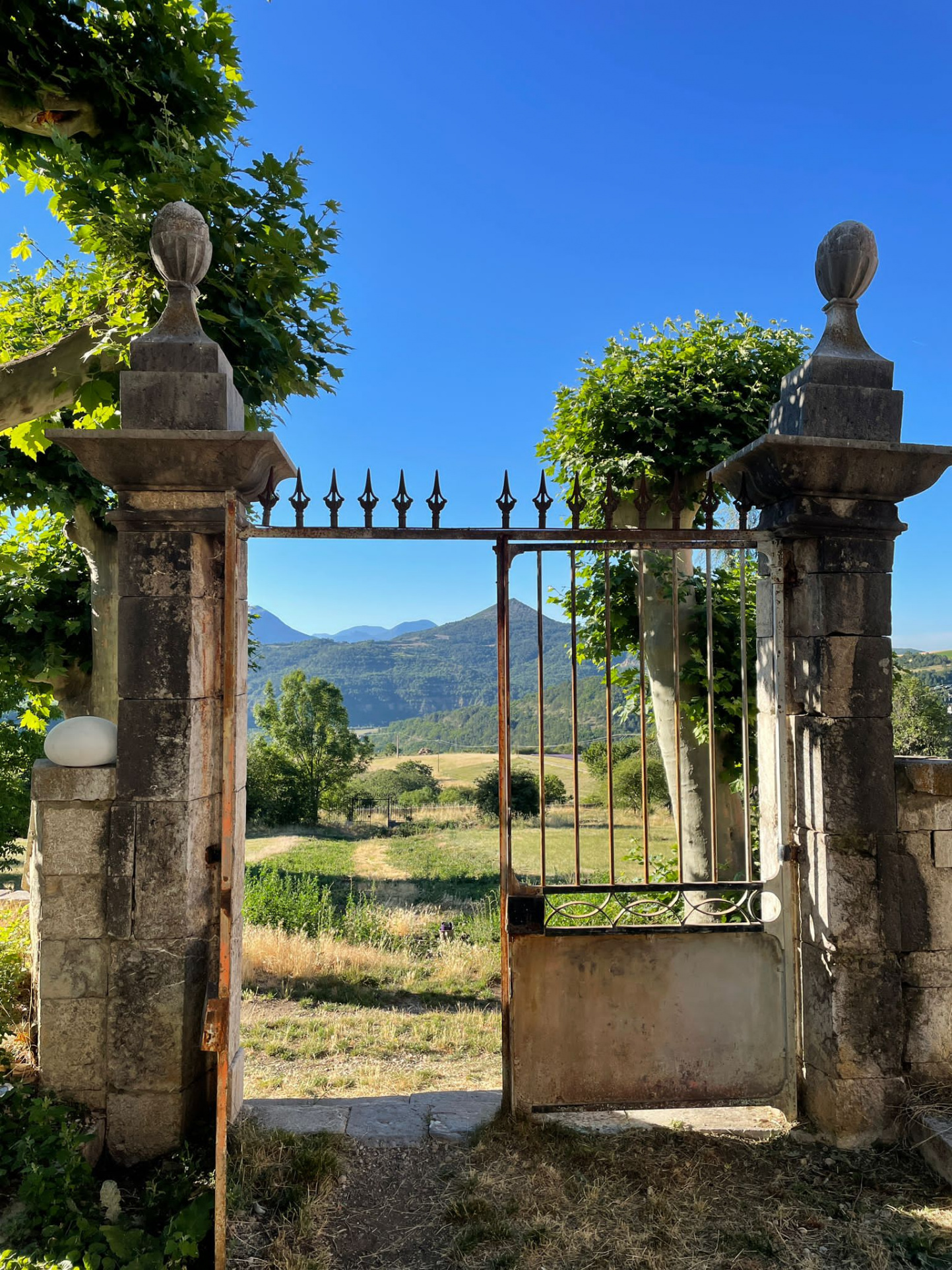 Image_26, Château, Digne-les-Bains, ref :2049-24