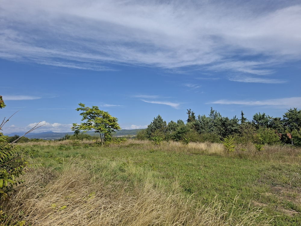 Terrain — La Brillanne