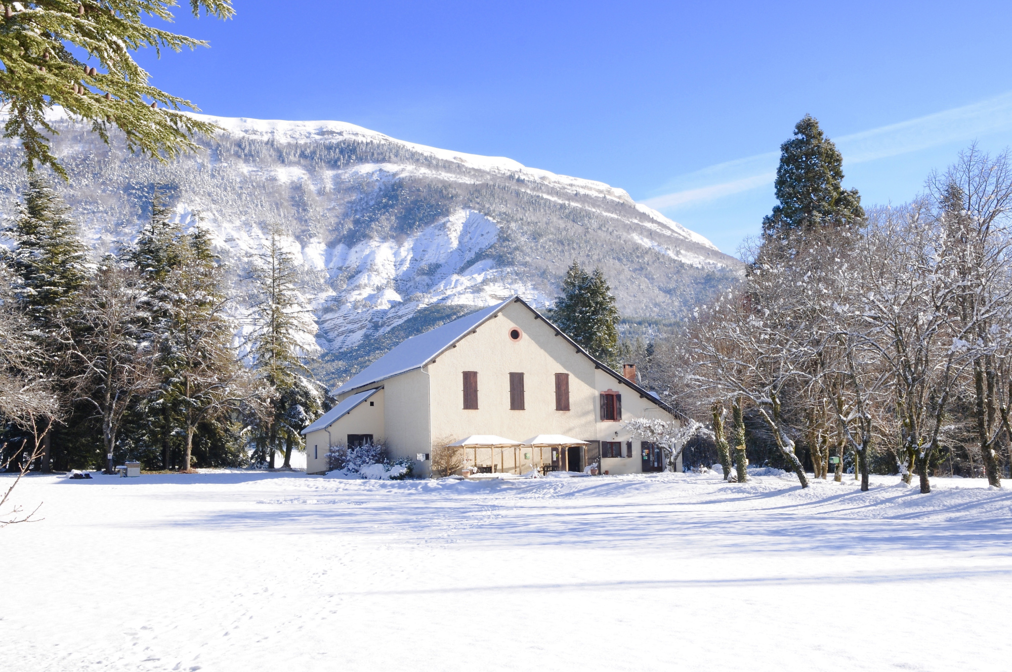 Vente Camping, Chambres d'hôtes/Gîte, Restaurant - Sud des H